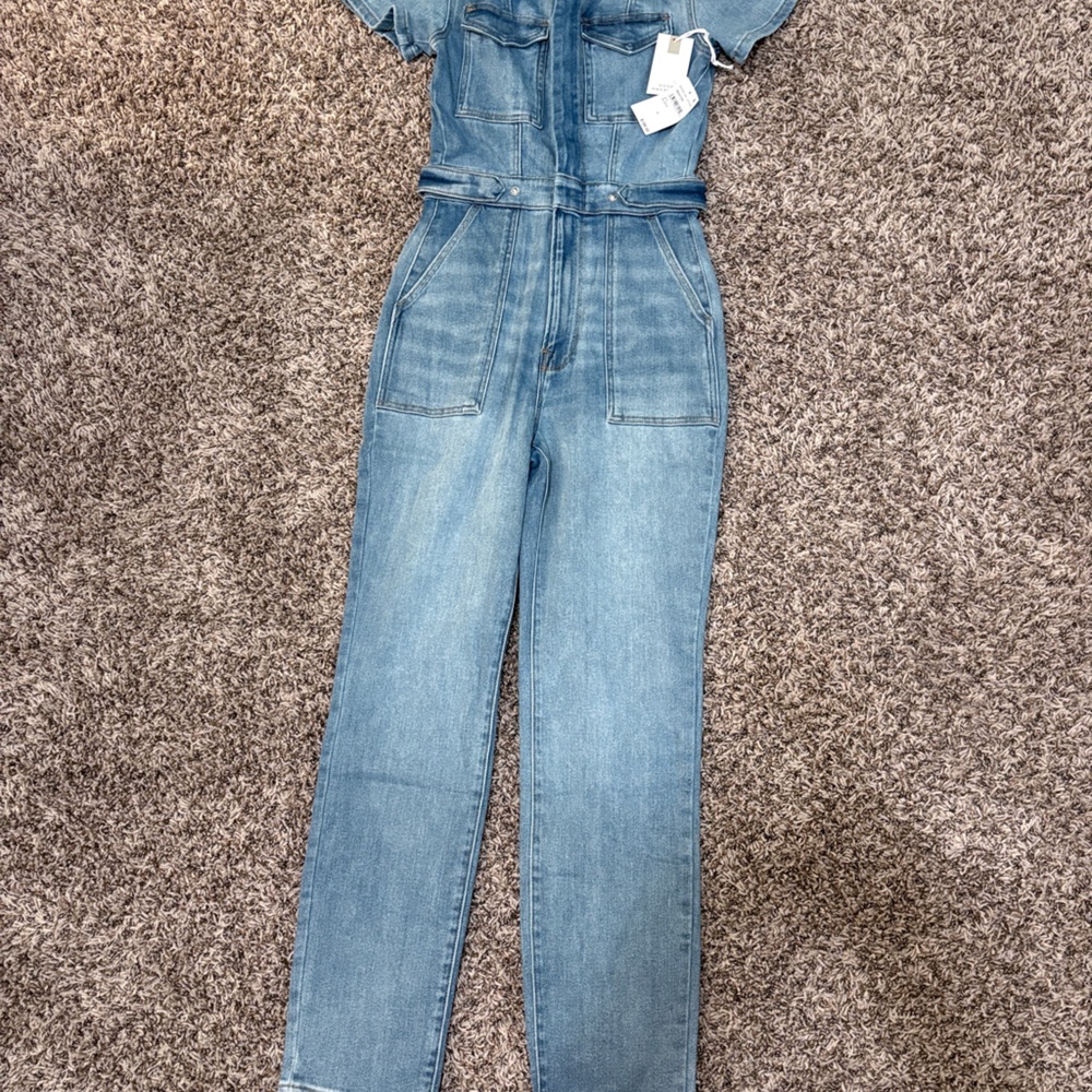 Good American Light Blue Denim Jeans